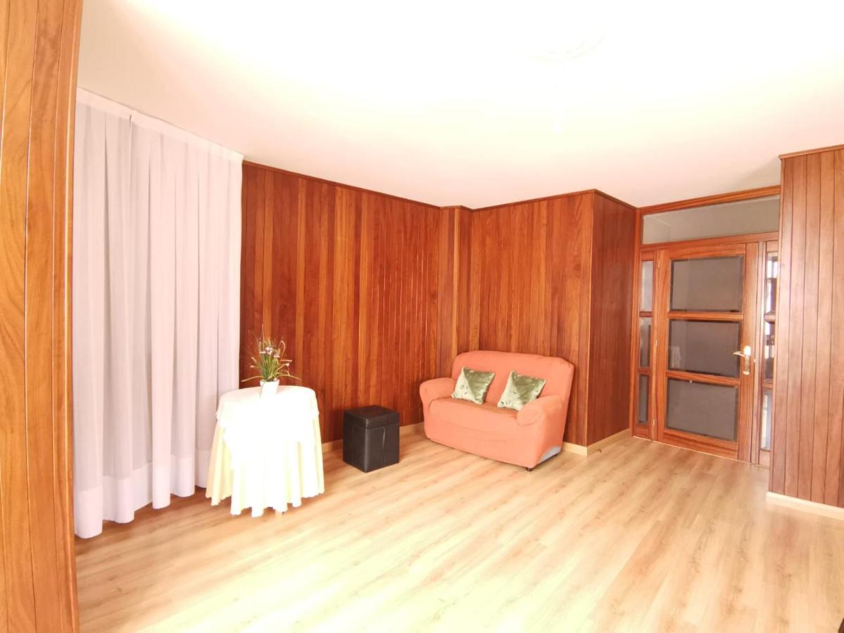 ムシアApartamento Mari Carmenアパートメント エクステリア 写真
